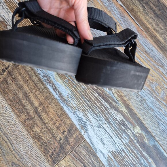 NWoB Teva Flatform 4.5 cm. Universal Sport Sandals Hook&Loop Black - Picture 9 of 11